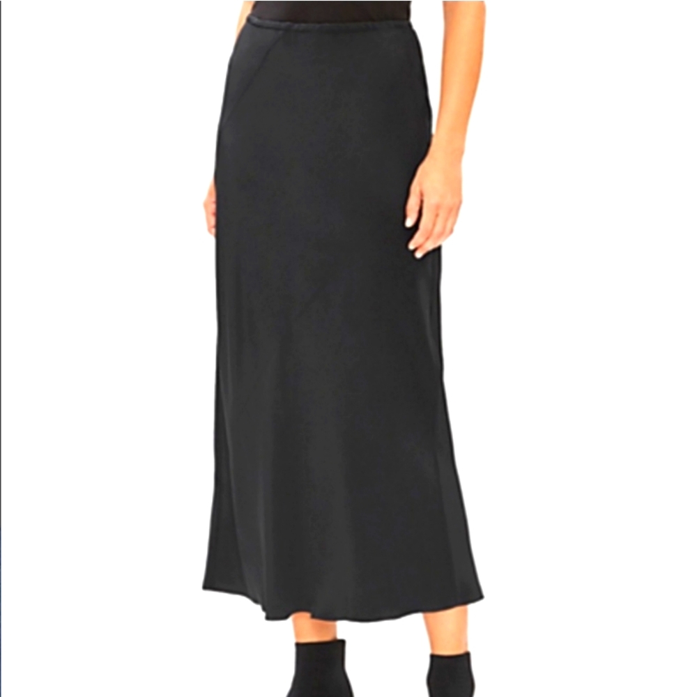 EILEEN FISHER 100% silk Simple wrap skirt black Large